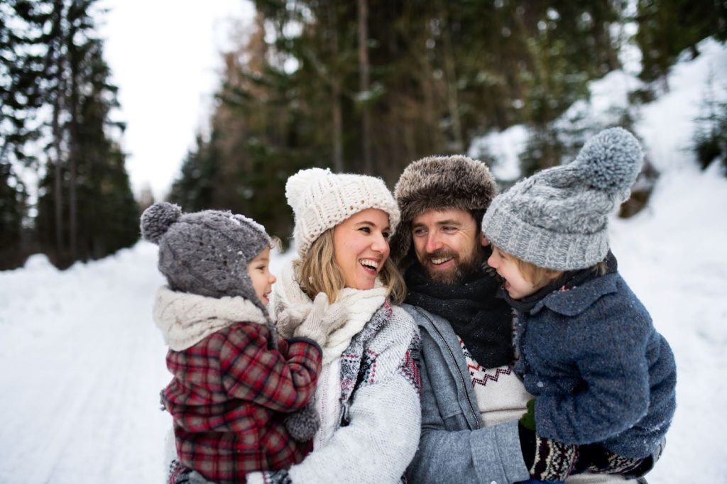 saguenay-fjord-winter-activities